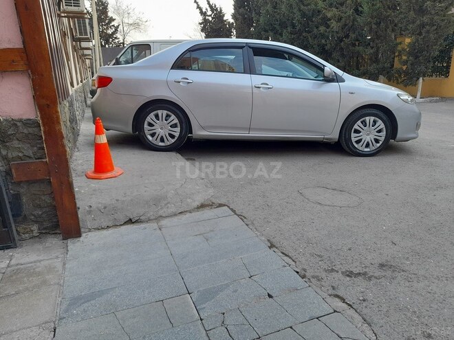 Toyota Corolla 2008, 193,000 km - 1.4 l - Bakı