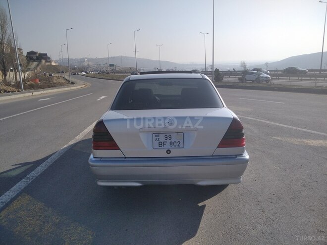 Mercedes C 230 1999, 280,000 km - 2.3 l - Bakı