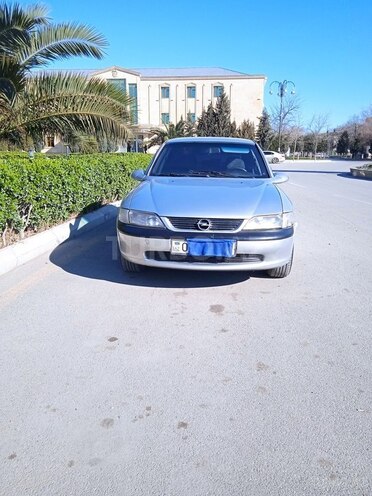 Opel Vectra 1997, 493,000 km - 1.6 l - Bakı