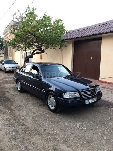 Mercedes C 180 1995, 380,000 km - 1.8 l - Gəncə
