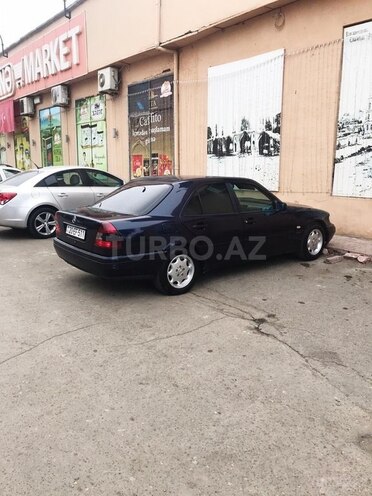 Mercedes C 180 1995, 380,000 km - 1.8 l - Gəncə