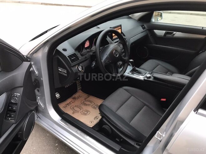 Mercedes C 200 2010, 122,000 km - 2.0 л - Bakı