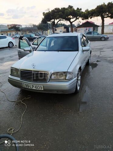 Mercedes C 220 1995, 235,580 km - 2.2 l - Bakı