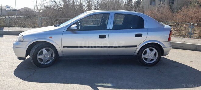 Opel Astra 2000, 329,000 km - 1.6 l - Mingəçevir