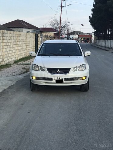 Mitsubishi Airtrek 2002, 250,000 km - 2.0 l - Bakı
