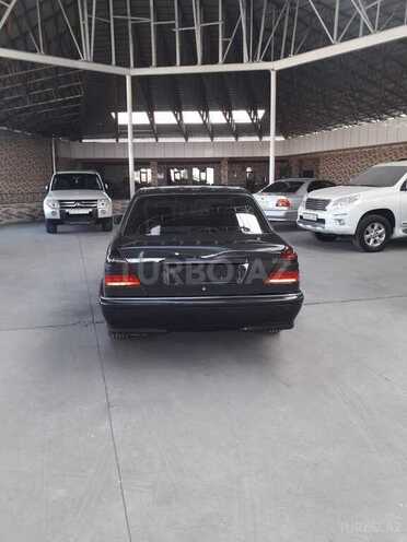 Mercedes C 240 1997, 350,000 km - 2.4 l - Gəncə