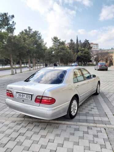 Mercedes E 240 2000, 215,000 km - 2.4 l - Sumqayıt