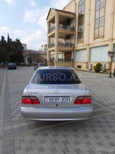 Mercedes E 240 2000, 215,000 km - 2.4 l - Sumqayıt