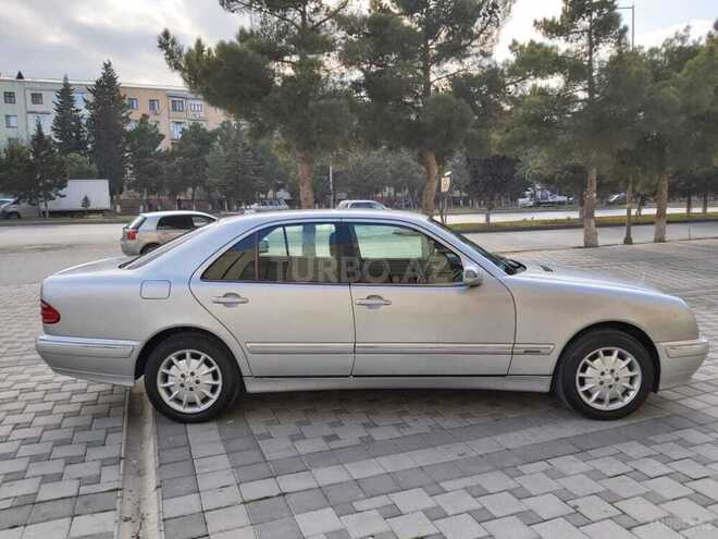 Mercedes E 240 2000, 215,000 km - 2.4 l - Sumqayıt