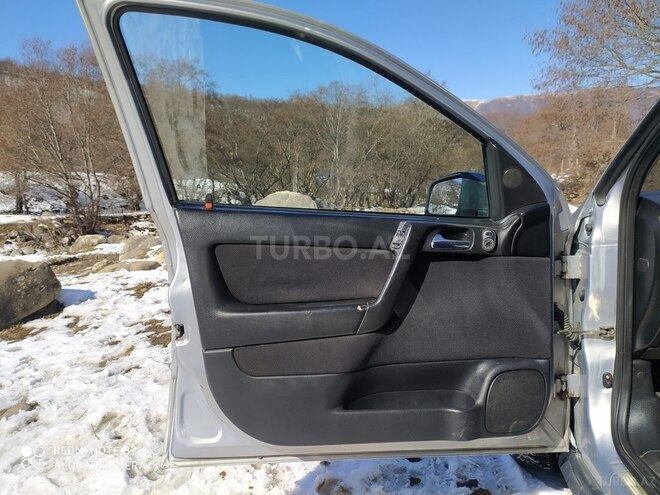 Opel Astra 1999, 205,036 km - 1.6 л - Qusar