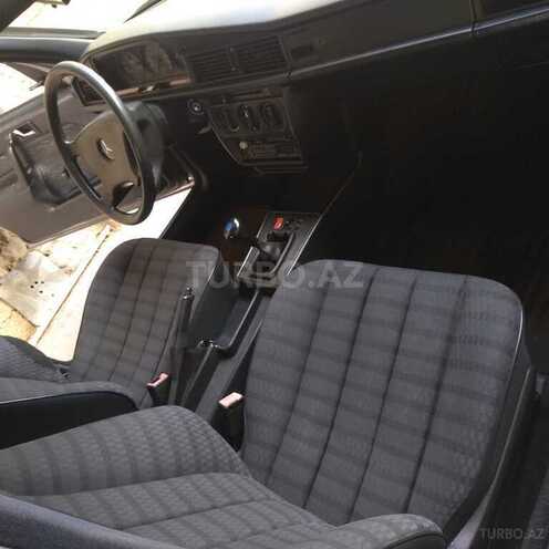 Mercedes 190 1991, 206,000 km - 1.8 л - Bakı