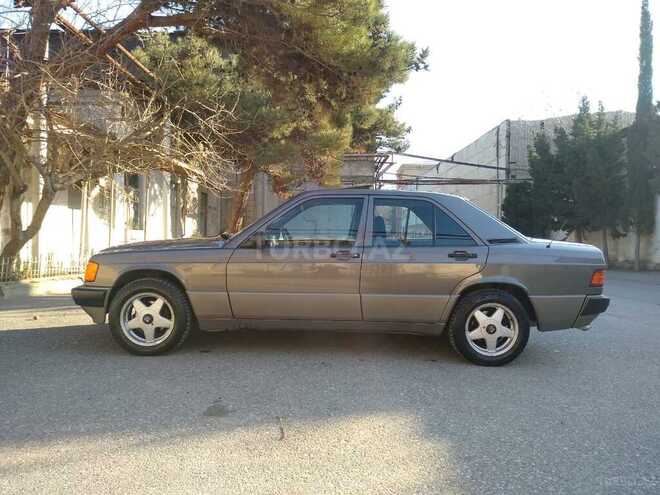 Mercedes 190 1991, 206,000 km - 1.8 л - Bakı