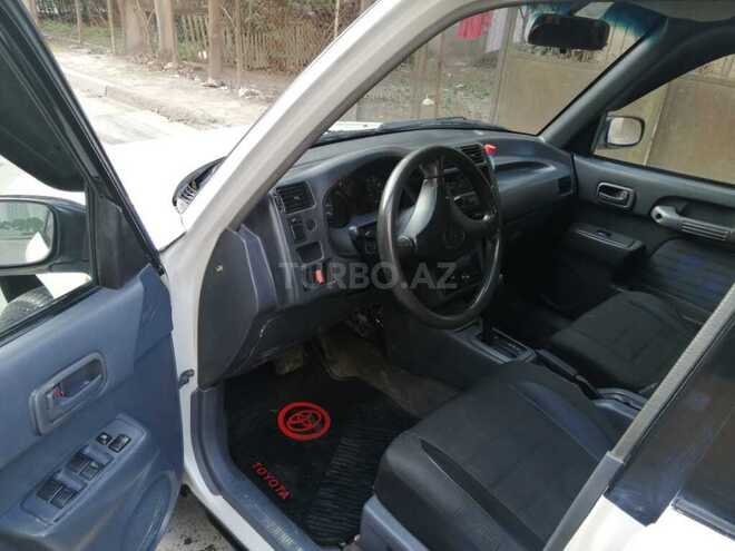 Toyota RAV4 1995, 200,000 km - 2.4 l - Bakı