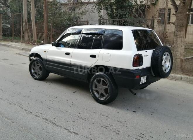 Toyota RAV4 1995, 200,000 km - 2.4 l - Bakı