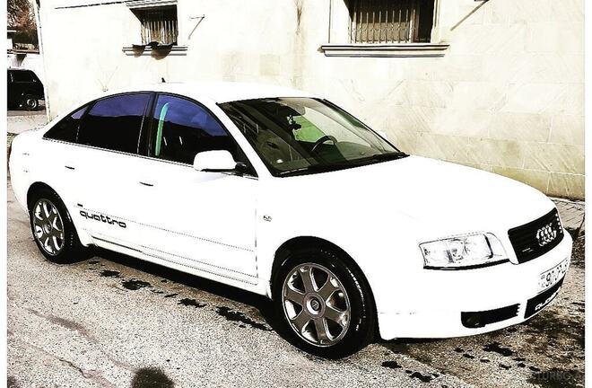 Audi A6 2004, 250,000 km - 3.0 l - Bakı