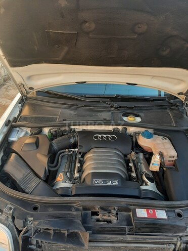 Audi A6 2004, 250,000 km - 3.0 l - Bakı
