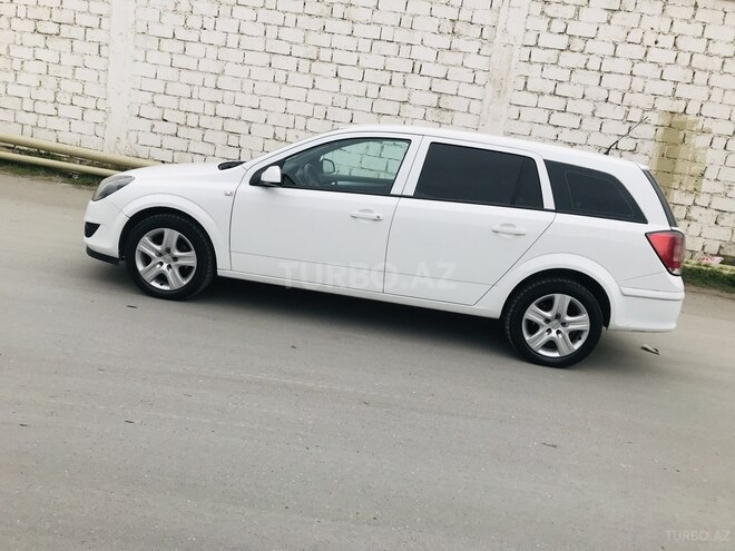 Opel Astra 2009, 17,500 km - 1.3 л - Bakı