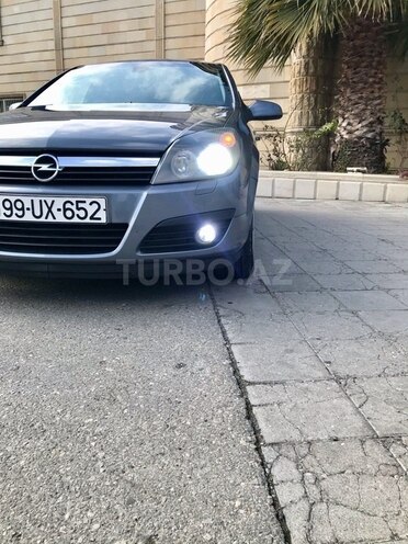 Opel Astra 2006, 232,000 km - 1.3 l - Bakı