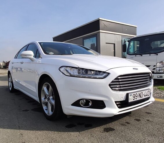 Ford Mondeo 2015, 101,900 km - 2.0 l - Bakı