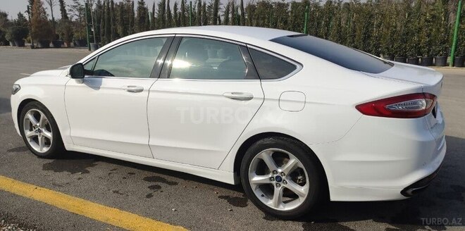 Ford Mondeo 2015, 101,900 km - 2.0 l - Bakı