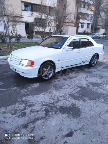 Mercedes C 200 1998, 300,000 km - 2.0 л - Beyləqan