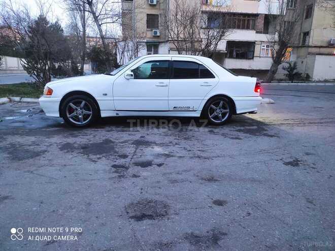Mercedes C 200 1998, 300,000 km - 2.0 л - Beyləqan