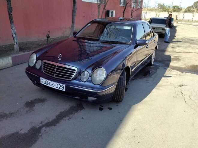 Mercedes E 240 1999, 371,000 km - 0.2 l - Gəncə