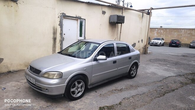 Opel Astra 2000, 300,000 km - 1.6 l - Bakı