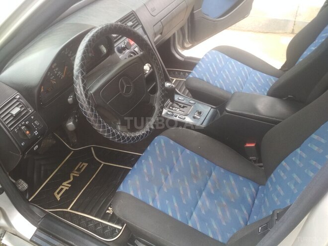 Mercedes C 180 1997, 235,000 km - 1.8 l - Sumqayıt