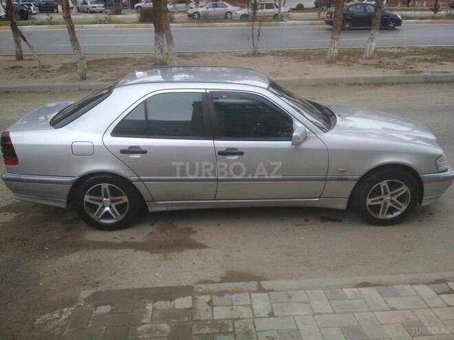 Mercedes C 180 1997, 235,000 km - 1.8 l - Sumqayıt