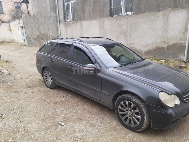 Mercedes C 220 2001, 314,500 km - 2.2 l - Bakı