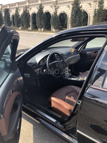 Mercedes E 220 2007, 280,000 km - 2.2 l - Gəncə