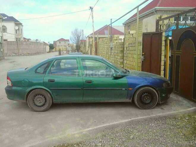 Opel Vectra 1997, 300 km - 1.6 l - Sumqayıt
