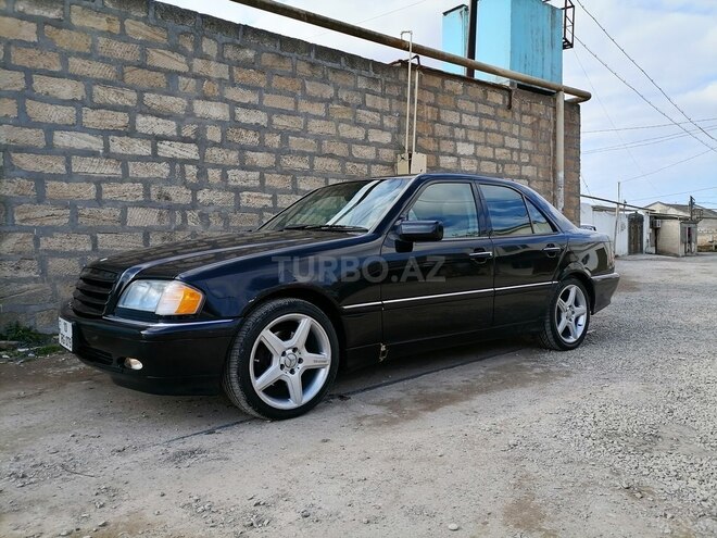 Mercedes C 230 1999, 327,000 km - 2.3 l - Bakı