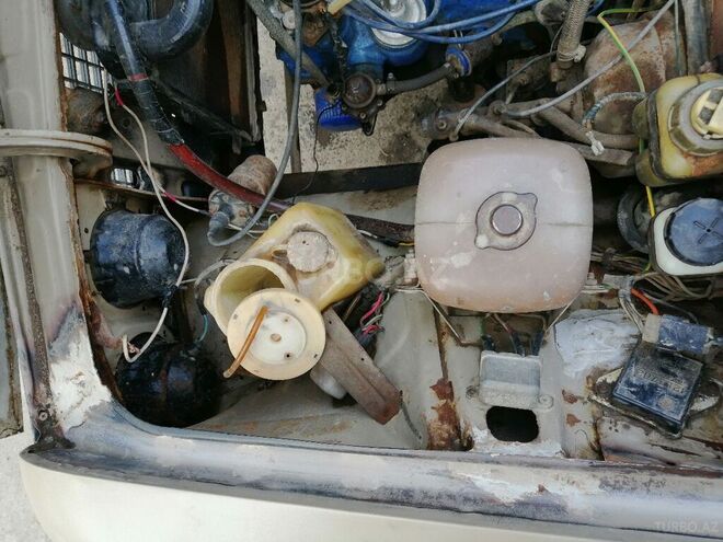 LADA (VAZ) 2106 1986, 256,800 km - 1.3 l - Qazax