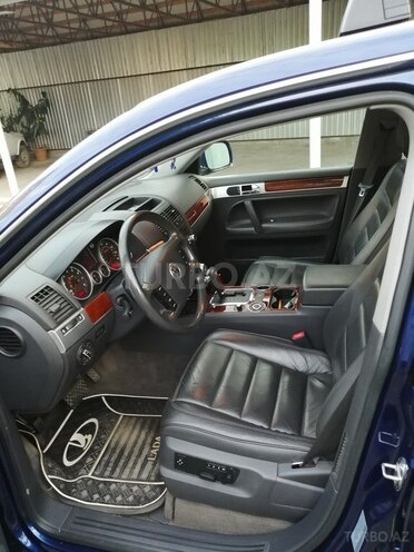 Volkswagen Touareg 2003, 222,724 km - 3.2 l - Zaqatala