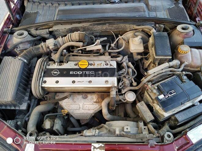 Opel Vectra 1996, 233,000 km - 1.8 l - Sumqayıt