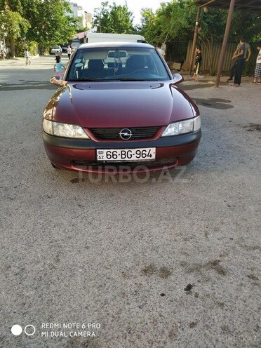 Opel Vectra 1996, 233,000 km - 1.8 l - Sumqayıt