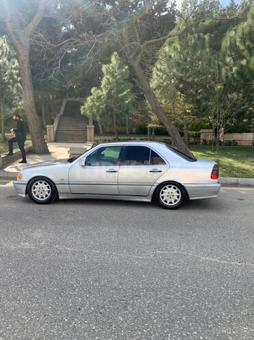 Mercedes C 180 1998, 301,500 km - 1.8 l - Bakı