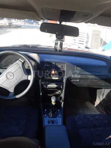 Mercedes C 200 1999, 240,000 km - 2.0 л - Bakı