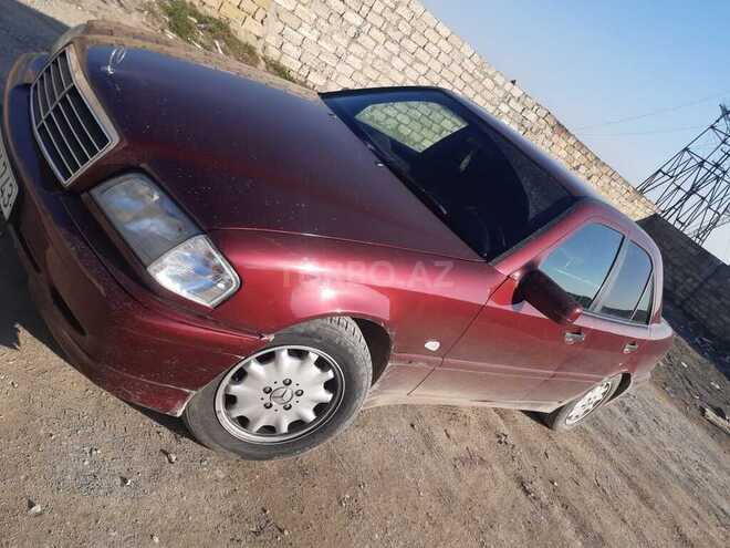 Mercedes C 200 1999, 240,000 km - 2.0 л - Bakı