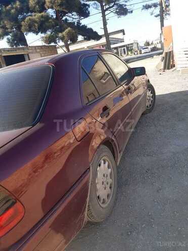 Mercedes C 200 1999, 240,000 km - 2.0 л - Bakı