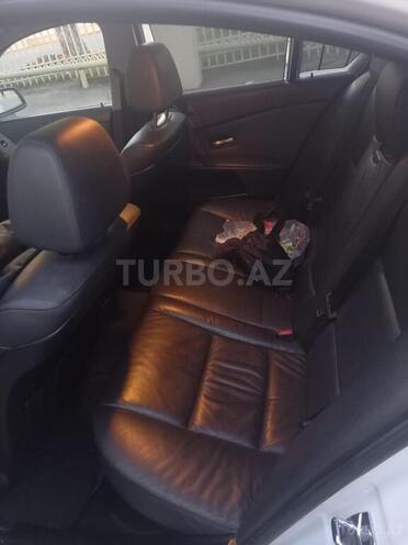BMW 525 2006, 215,000 km - 2.5 l - Bakı