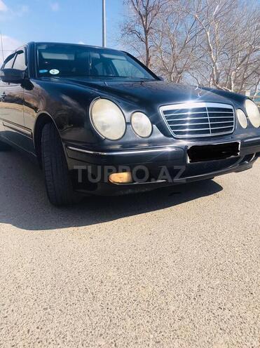 Mercedes E 240 2001, 178,658 km - 2.6 l - Bakı