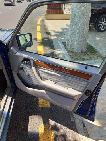 Mercedes E 230 1990, 250,000 km - 2.3 l - Gəncə