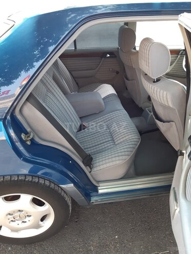Mercedes E 230 1990, 250,000 km - 2.3 l - Gəncə