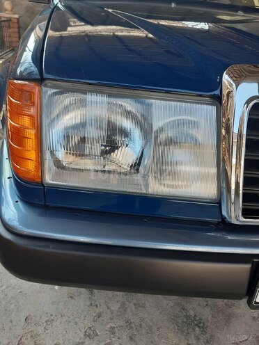 Mercedes E 230 1990, 250,000 km - 2.3 l - Gəncə