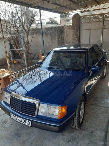 Mercedes E 230 1990, 250,000 km - 2.3 l - Gəncə