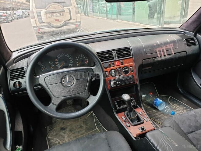 Mercedes C 180 1999, 340,000 km - 1.8 л - Bakı