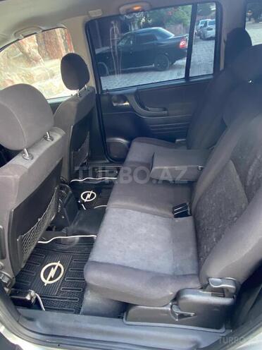 Opel Zafira 2001, 282,000 km - 2.2 l - Qusar